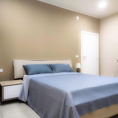 76 Avenue Suites Wi-Fi - Shuttle Ρέτζιο ντι Καλάμπρια Εξωτερικό φωτογραφία